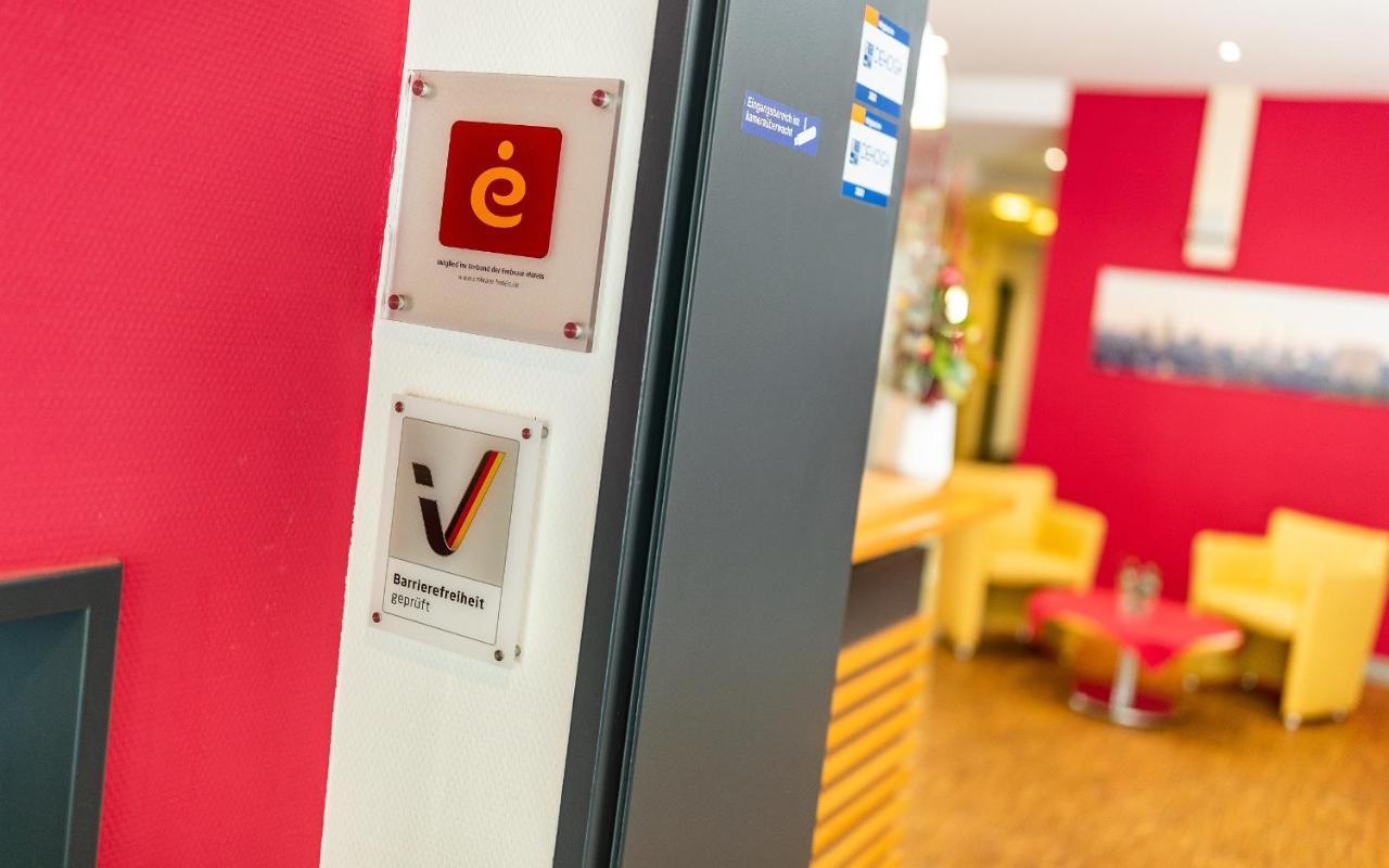 Hotel NeuHaus Dortmund Buitenkant foto